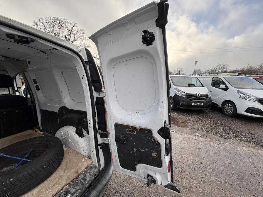 Used Renault Kangoo for sale - 77239705: Photo 14