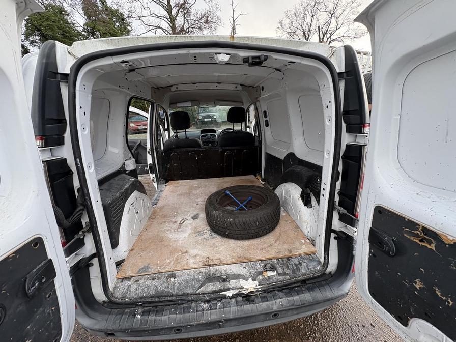 Used Renault Kangoo for sale - 77239705: Photo 18