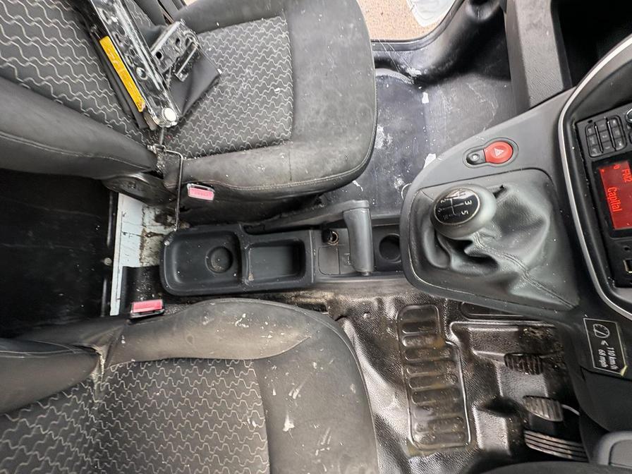 Used Renault Kangoo for sale - 77239705: Photo 9