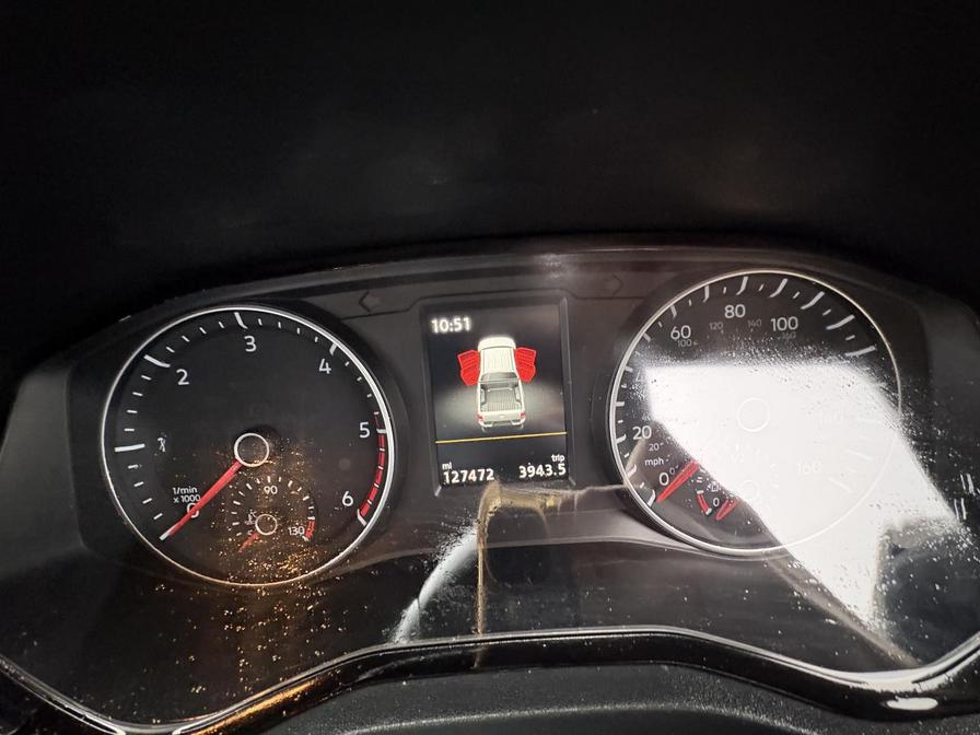 Used Volkswagen Amarok 2018 for sale - 77022018: Photo 21