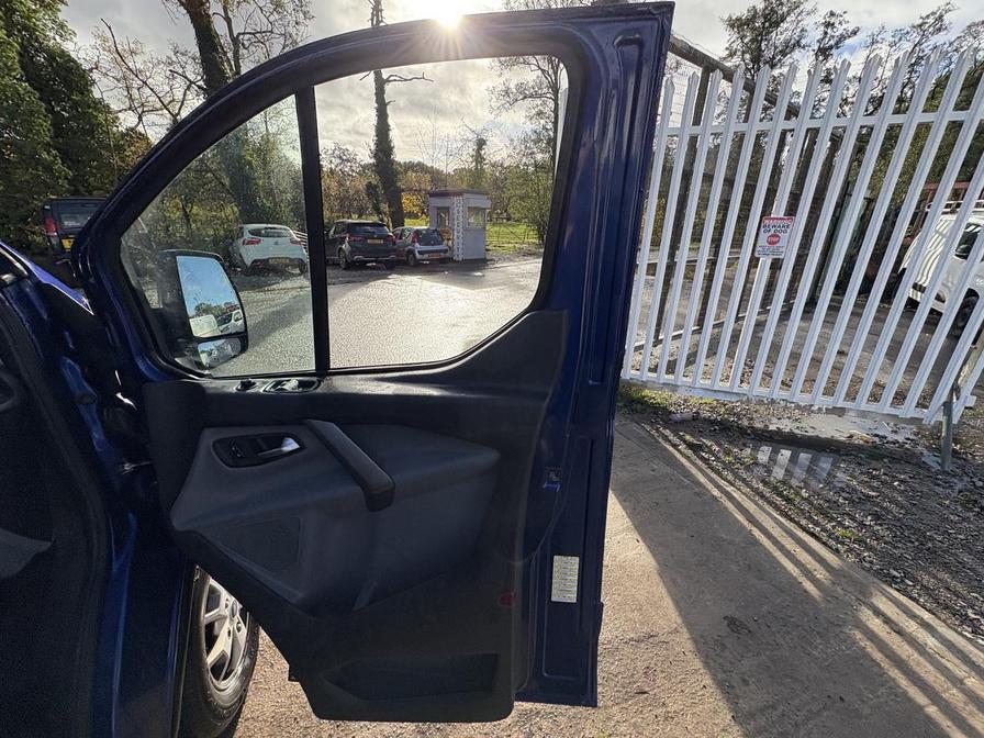 Used Ford Transit Custom 2014 for sale - 76442168: Photo 14