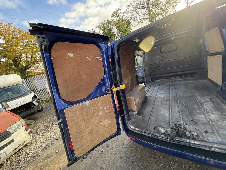 Used Ford Transit Custom 2014 for sale - 76442168: Photo 6