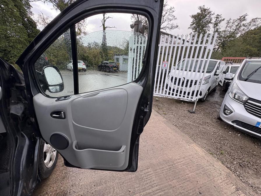 Used Vauxhall Vivaro 2014 for sale - 76373216: Photo 14