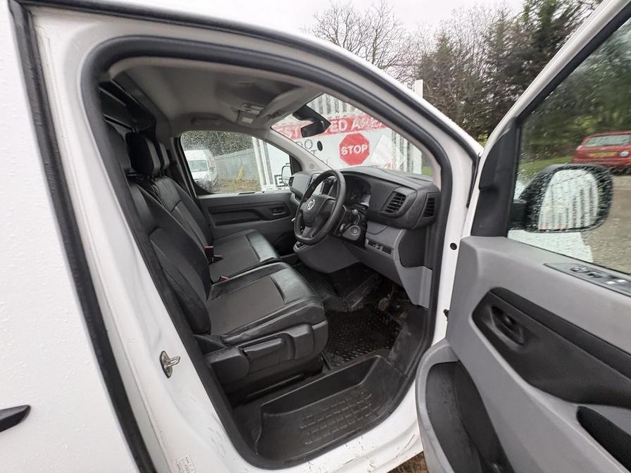 Used Vauxhall Vivaro 2020 for sale - 77043745: Photo 10