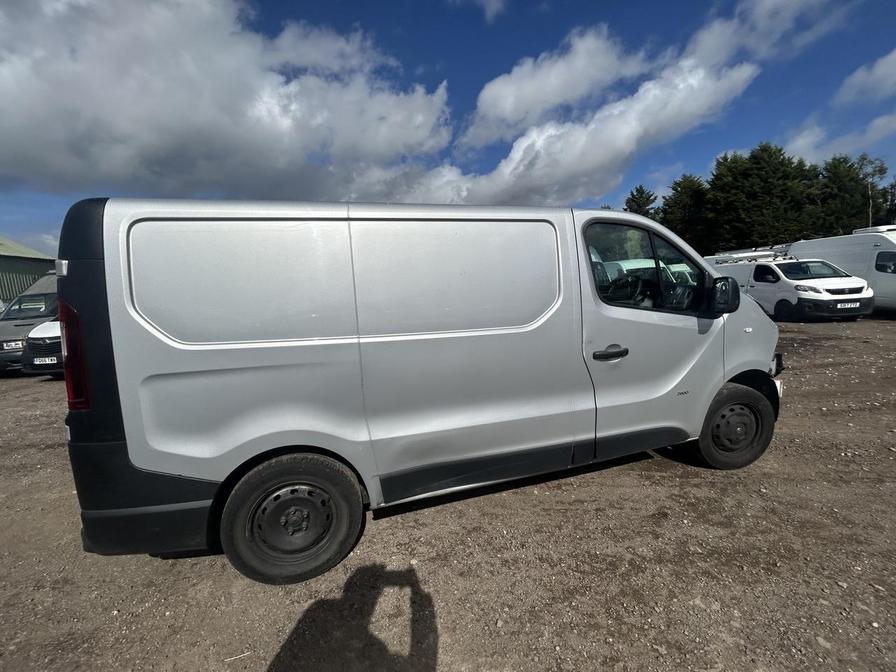 Used Vauxhall Vivaro 2016 for sale - 76310049: Photo 5