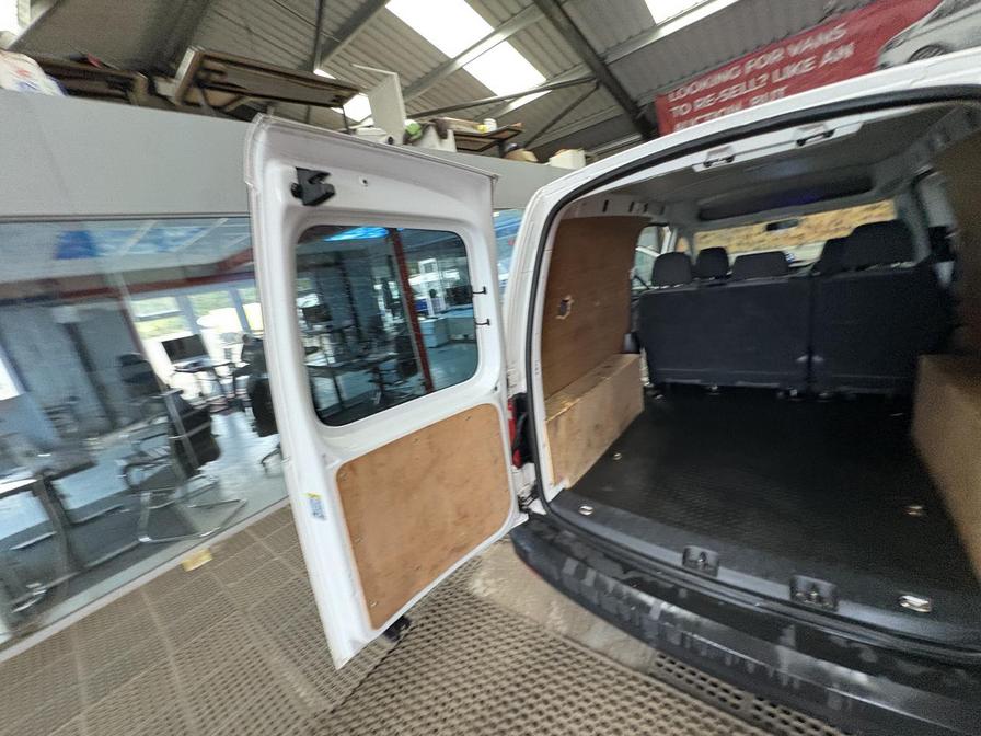 Used Volkswagen Caddy Maxi for sale - 78059946: Photo 15