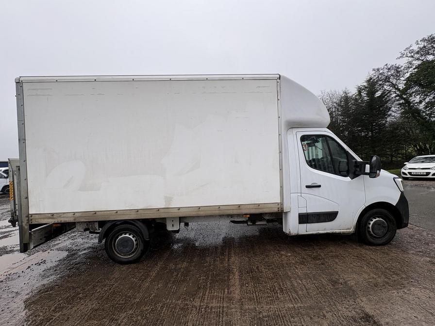 Used Renault Master 2021 for sale - 77810729: Photo 2