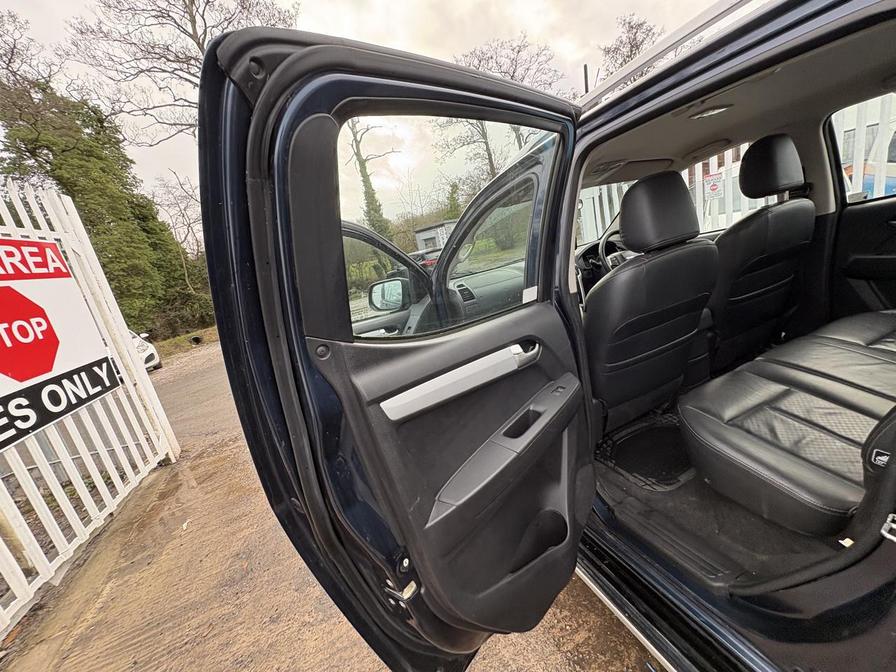 Used Isuzu D-Max 2017 for sale - 77316270: Photo 12