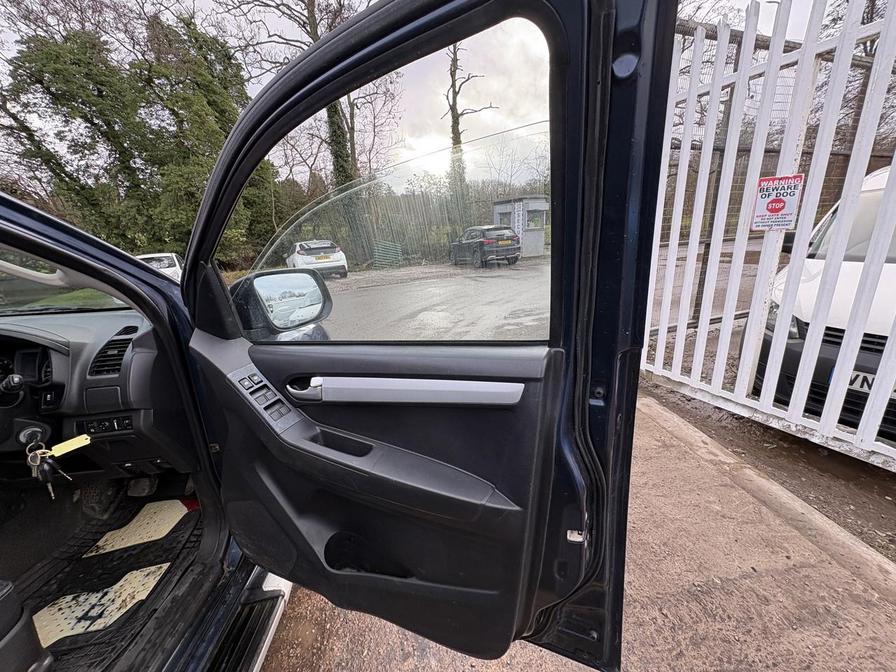 Used Isuzu D-Max 2017 for sale - 77316270: Photo 20