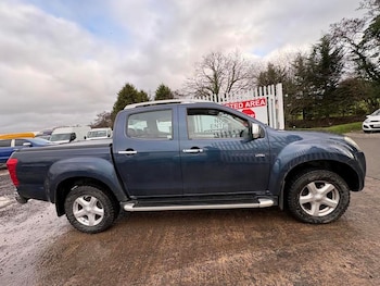 Used Isuzu D-Max 2017 for sale - 77316270: Photo