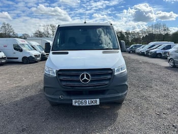 Used Mercedes-Benz Sprinter 2019 for sale - 79683059: Photo