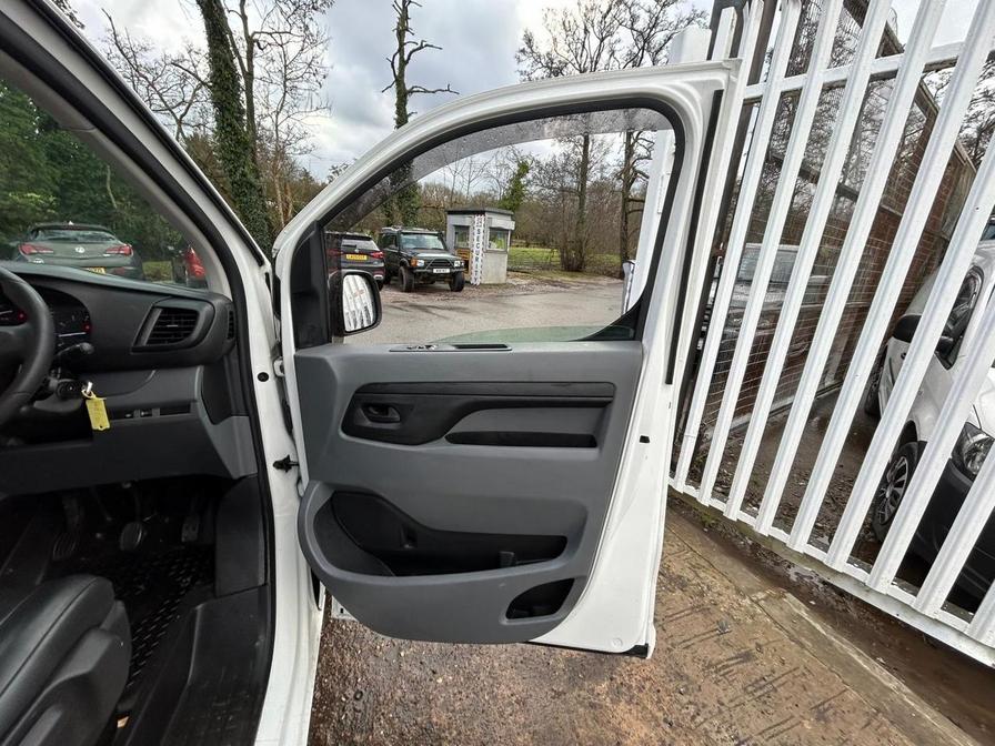 Used Vauxhall Vivaro 2021 for sale - 77293912: Photo 11