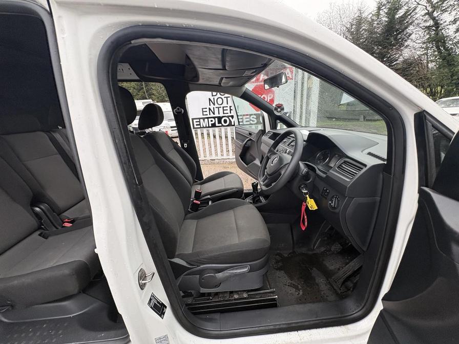 Used Volkswagen Caddy Maxi 2017 for sale - 77293906: Photo 12