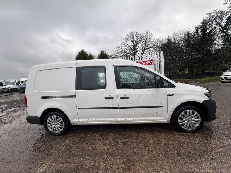 Used Volkswagen Caddy Maxi 2017 for sale - 77293906: Photo 2