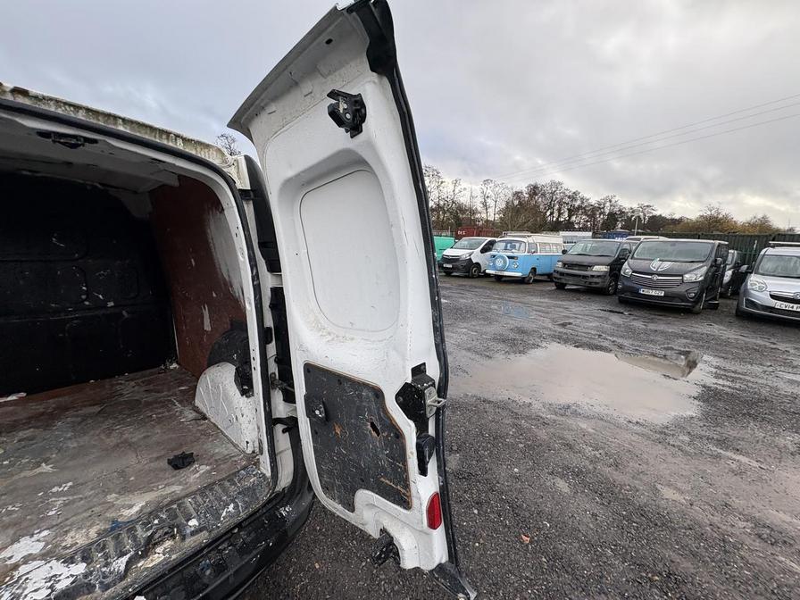 Used Renault Kangoo 2015 for sale - 76856646: Photo 6