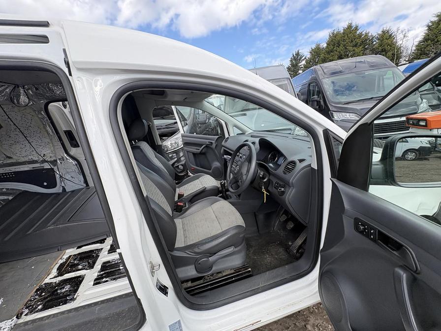 Used Volkswagen Caddy Maxi 2014 for sale - 78118234: Photo 16