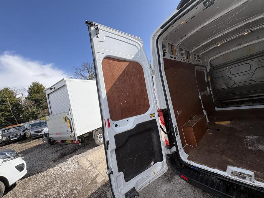 Used Ford Transit 2019 for sale - 78037234: Photo 20