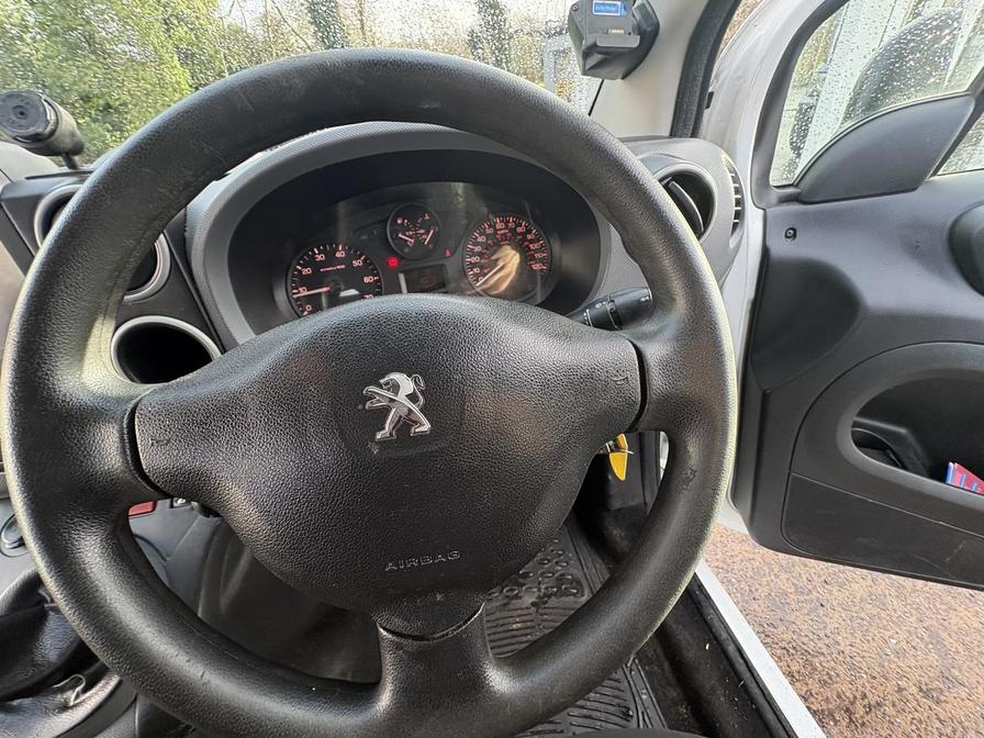 Used Peugeot Partner 2016 for sale - 77428605: Photo 17