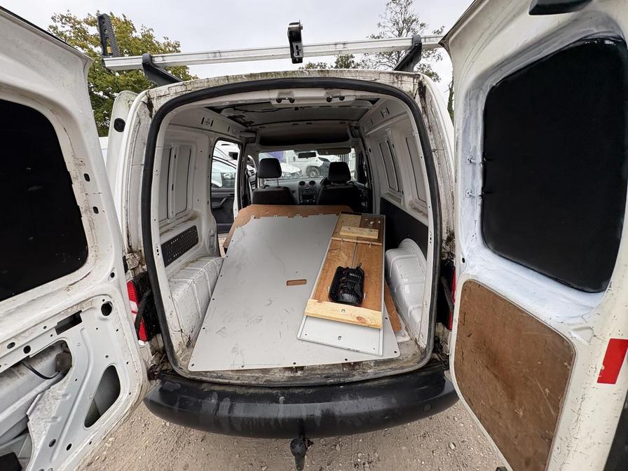 Used Volkswagen Caddy 2011 for sale - 76540407: Photo 6