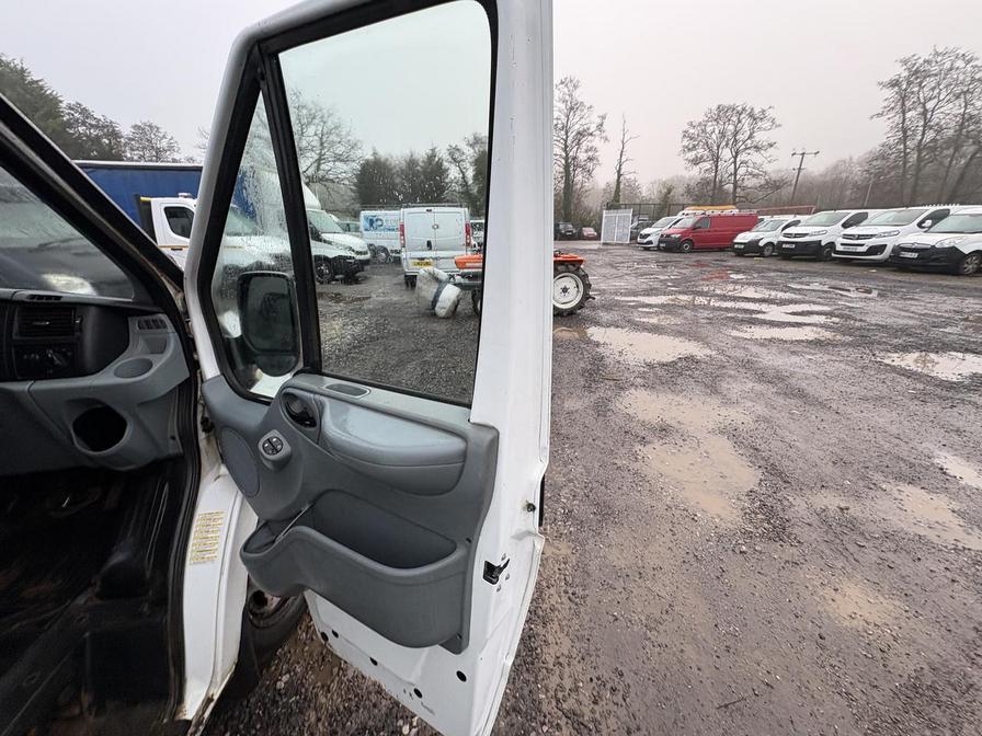 Used Ford Transit 2011 for sale - 77076010: Photo 21