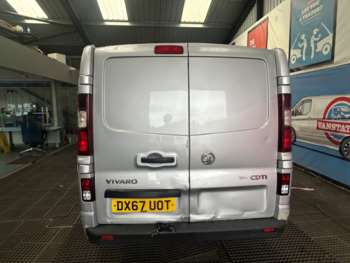 Used Vauxhall Vivaro 2017 for sale - 74823996: Photo