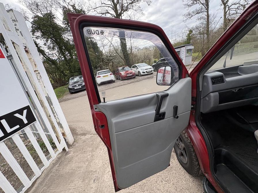 Used Volkswagen Transporter 1995 for sale - 78118244: Photo 10