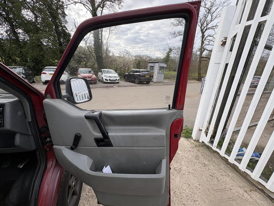 Used Volkswagen Transporter 1995 for sale - 78118244: Photo 15