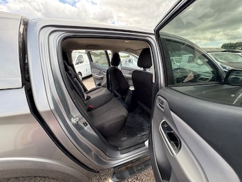 Used Mitsubishi L200 2016 for sale - 75073638: Photo