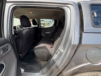 Used Mitsubishi L200 2016 for sale - 75073638: Photo