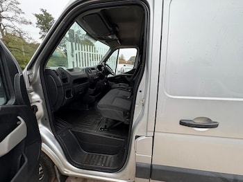 Used Vauxhall Movano 2017 for sale - 76745796: Photo