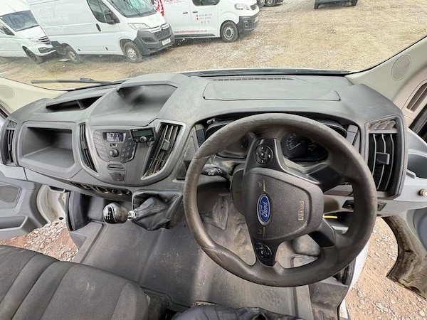 Used Ford Transit 2015 for sale - 76242133: Photo 12