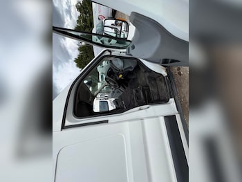Used Ford Transit 2015 for sale - 76242133: Photo 2