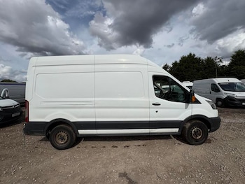 Used Ford Transit 2015 for sale - 76242133: Photo 4