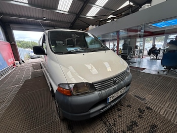 Toyota - HiAce