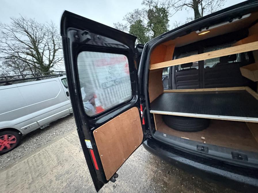 Used Volkswagen Caddy 2015 for sale - 77293900: Photo 17