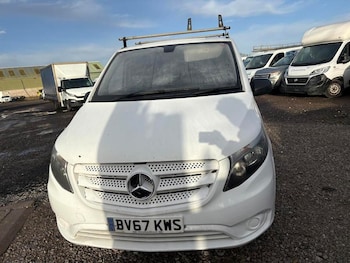 Used Mercedes-Benz Vito 2017 for sale - 76889265: Photo