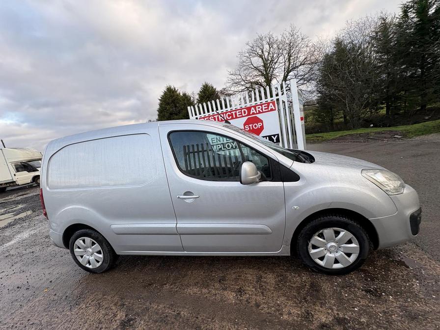 Used Citroen Berlingo 2016 for sale - 77308070: Photo 3