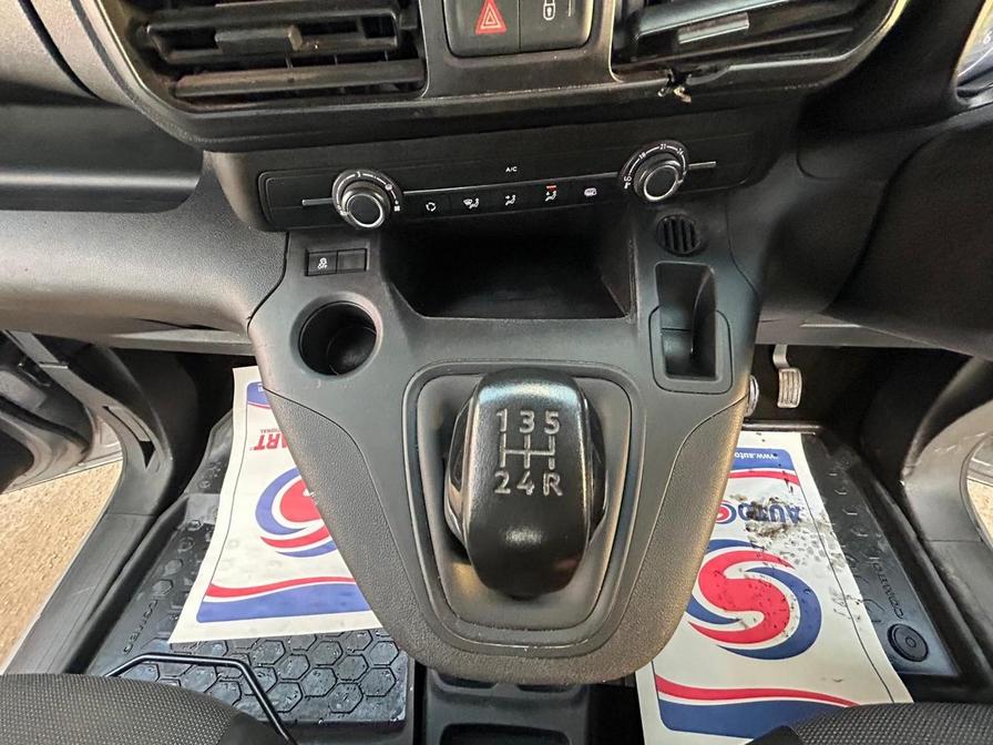 Used Vauxhall Combo 2019 for sale - 76401032: Photo 5