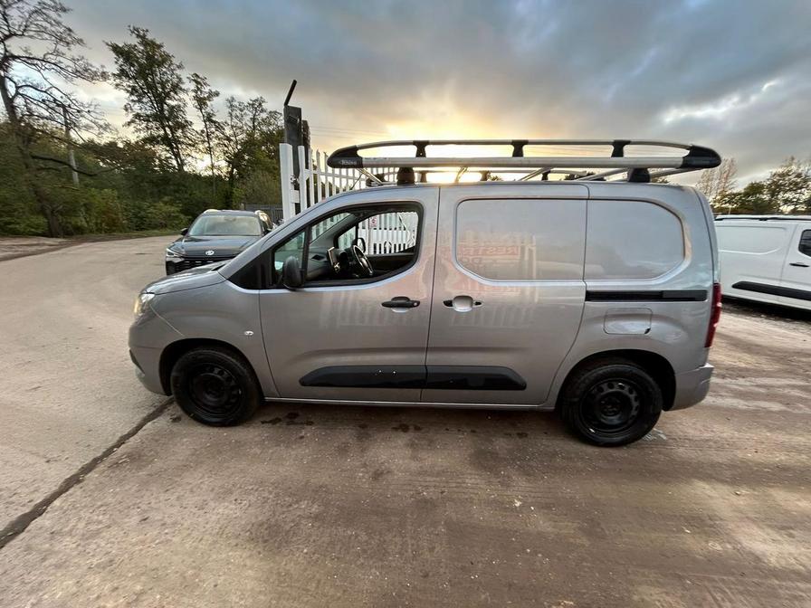 Used Vauxhall Combo 2019 for sale - 76401032: Photo 8