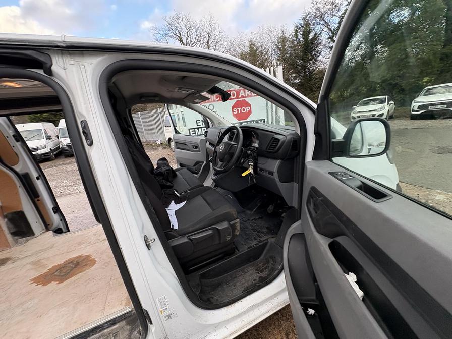 Used Vauxhall Vivaro 2022 for sale - 77600904: Photo 10
