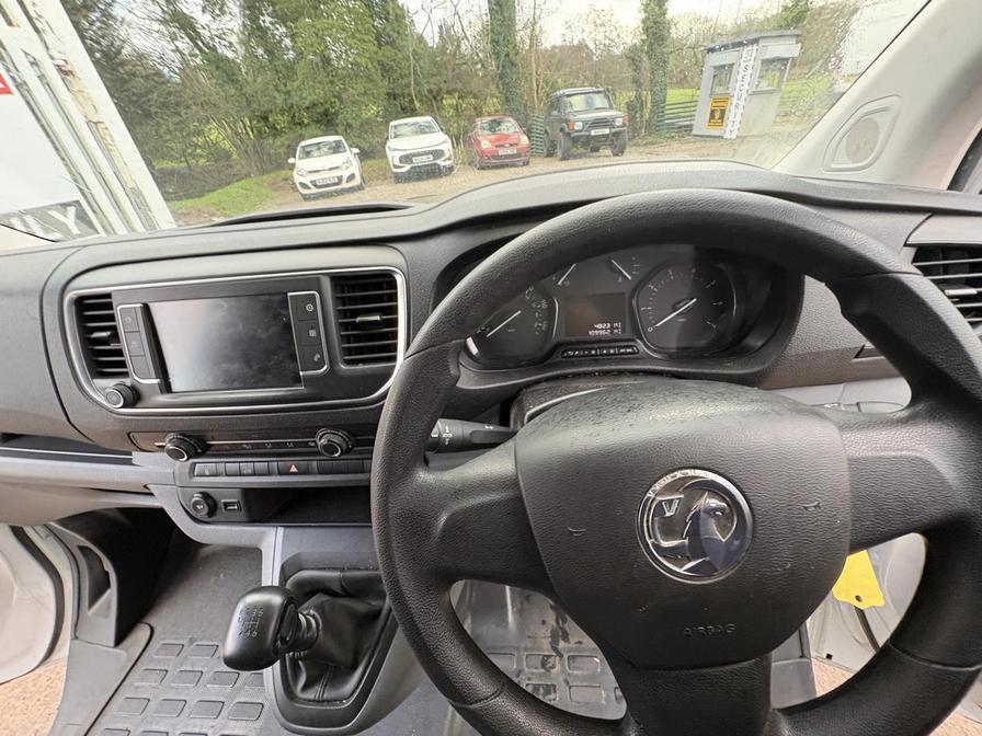 Used Vauxhall Vivaro 2022 for sale - 77600904: Photo 18