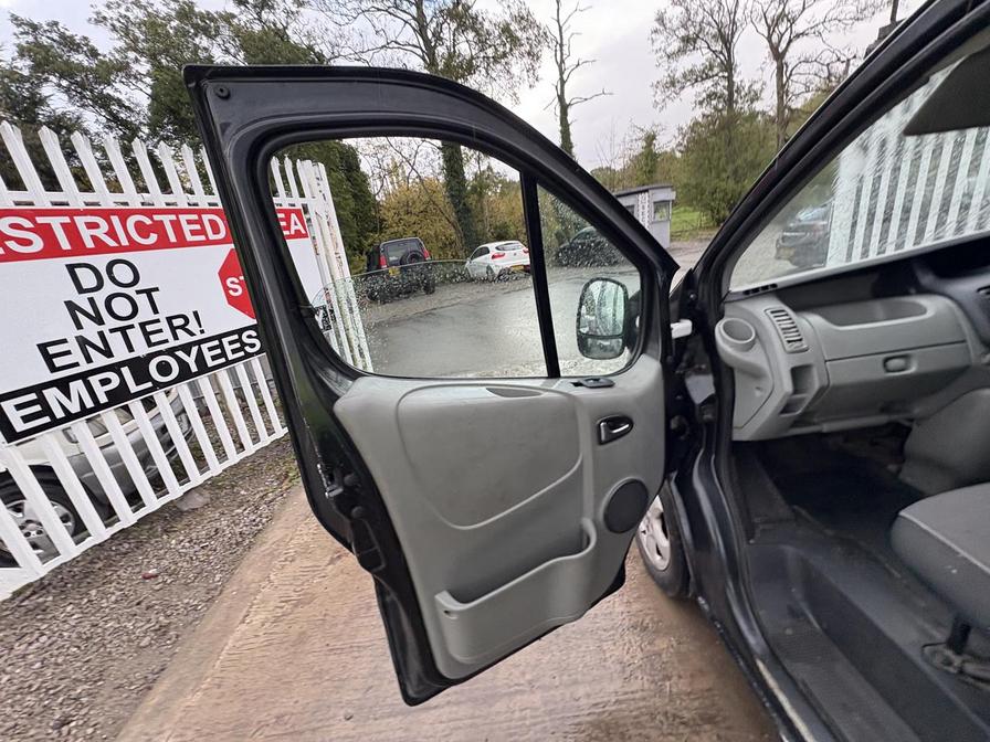 Used Vauxhall Vivaro 2014 for sale - 77739362: Photo 12