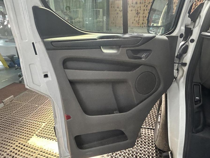 Used Ford Transit Custom 2018 for sale - 76610076: Photo 15