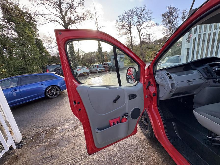 Used Vauxhall Vivaro 2013 for sale - 76523731: Photo 18