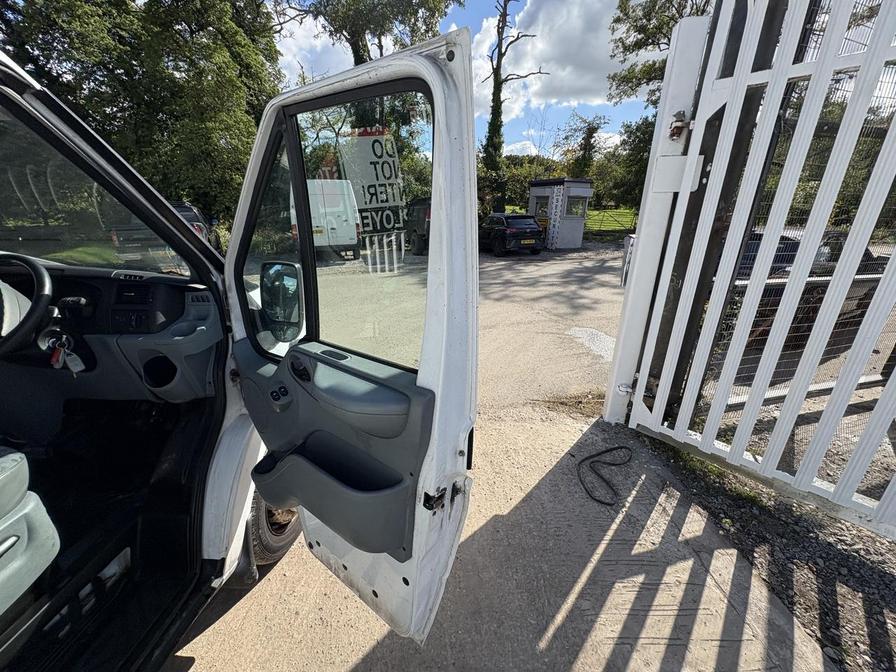 Used Ford Transit 2010 for sale - 76401033: Photo 10