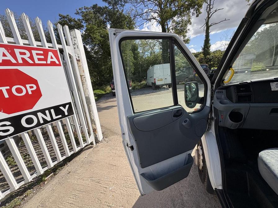 Used Ford Transit 2010 for sale - 76401033: Photo 13