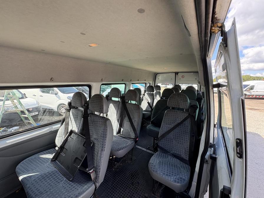 Used Ford Transit 2010 for sale - 76401033: Photo 4