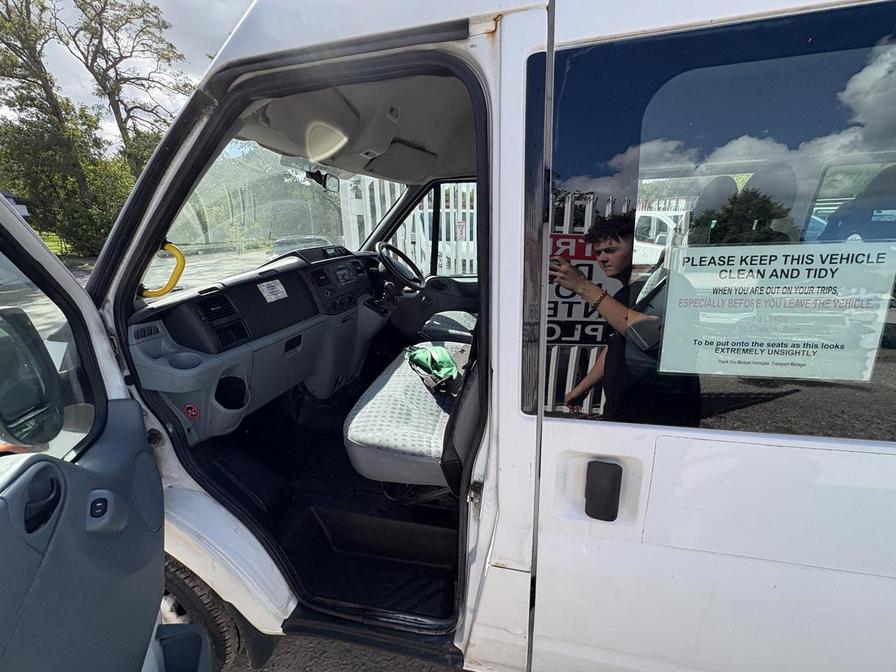 Used Ford Transit 2010 for sale - 76401033: Photo 6