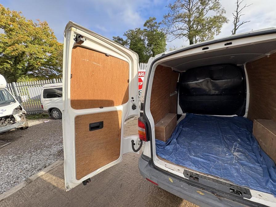 Used Volkswagen Transporter 2007 for sale - 76339097: Photo 16