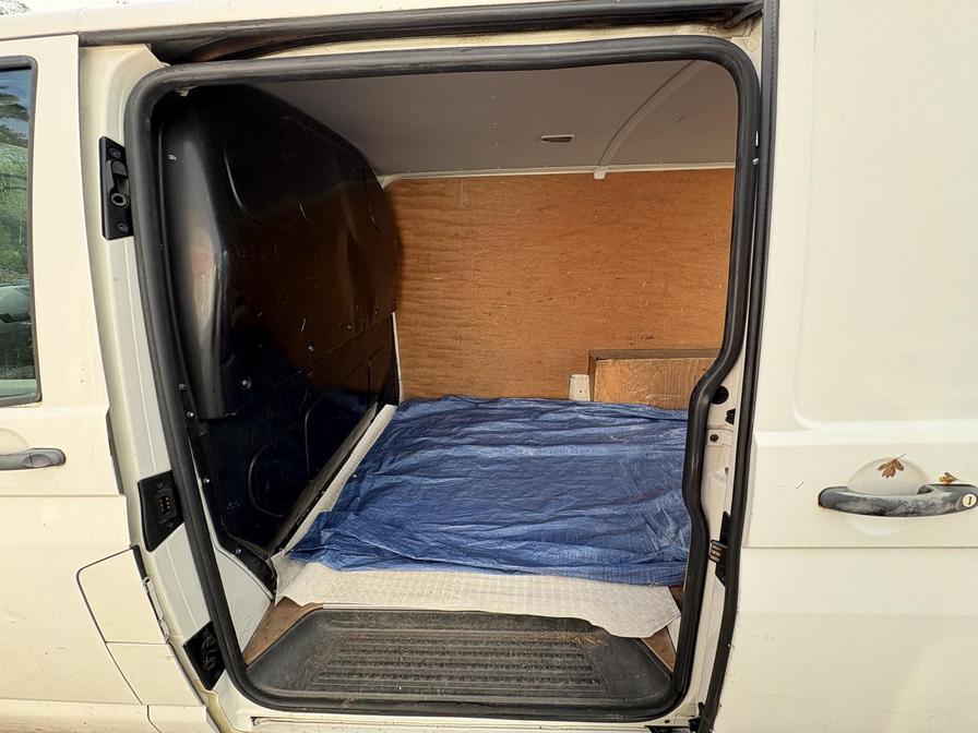 Used Volkswagen Transporter 2007 for sale - 76339097: Photo 5